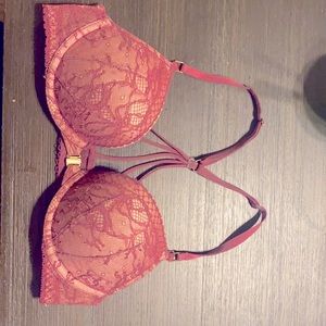 flexible bra stylish & it’s a bombshell Victoria’s Secret 2 cups bigger bra